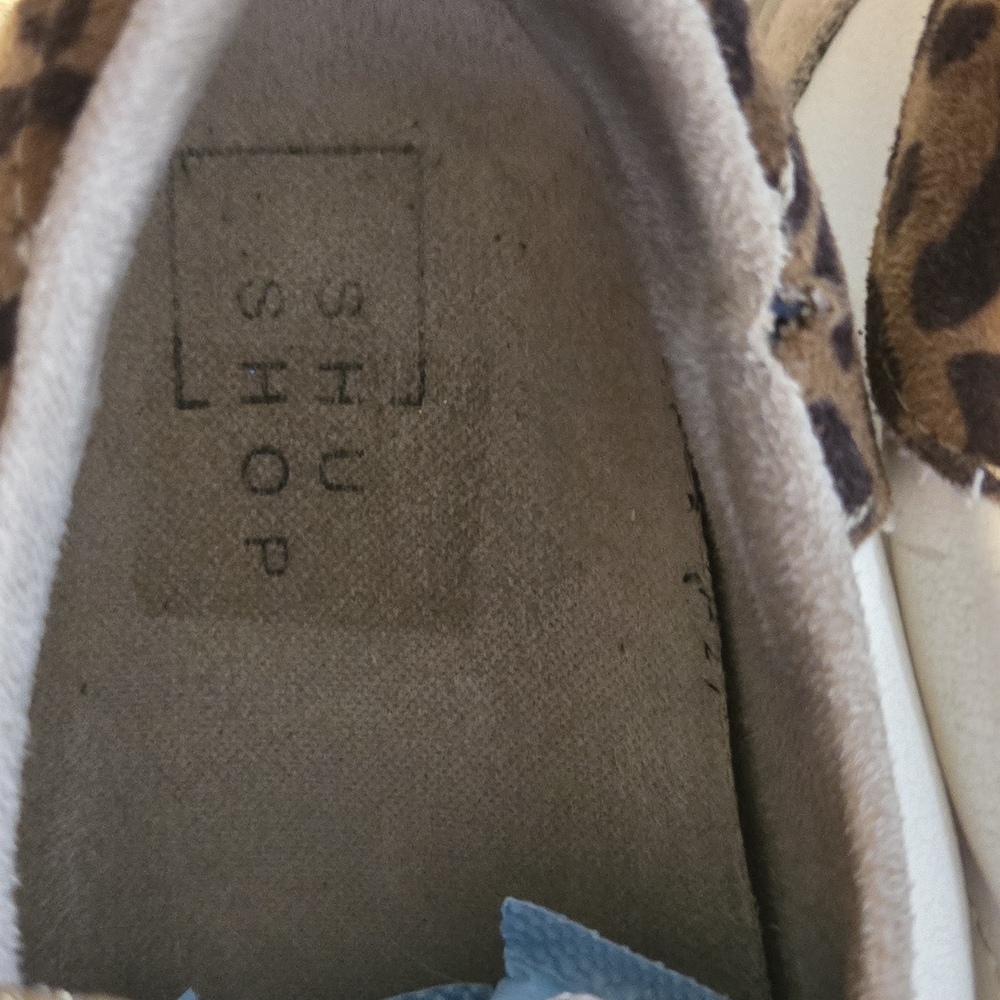 ShuShop REBA Stylish White and Gold Women's Sneakers - Picture 3 of 5